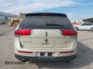 ✅ 2015 Lincoln MKX • VIN: 2LMDJ6JK9FBL34987 • Лот: 43234610. Опубликован ранее на IAAI с пробегом 193 205 миль. Бесплатный доступ к архиву аукционных продаж из США и подробный отчёт об истории автомобиля на DreamBid. Изображение 17.