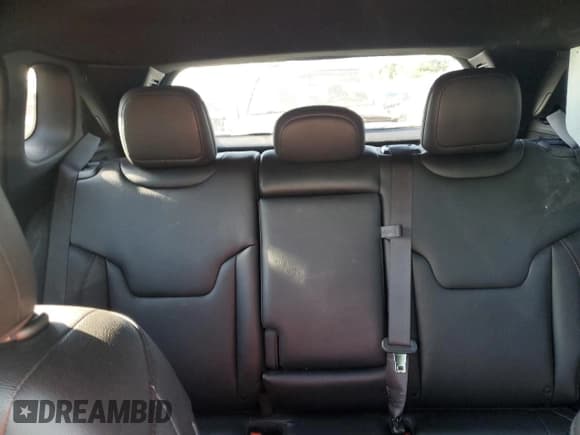 ✅ 2024 Jeep Compass Limited • VIN: 3C4NJDCN9RT143420 • Лот: 71279595. Опубликован ранее на Copart с пробегом 13 680 миль. Бесплатный доступ к архиву аукционных продаж из США и подробный отчёт об истории автомобиля на DreamBid. Изображение 10.