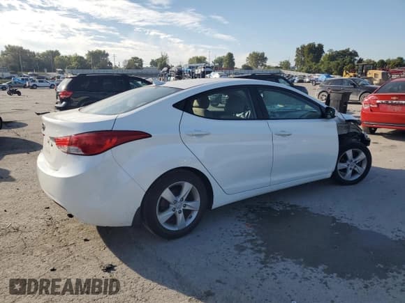 ✅ 2013 Hyundai Elantra GLS • VIN: 5NPDH4AE8DH420920 • Lot: 82006105. Listed on Copart with 126,885 mi. Free auction sales archive from the USA and detailed vehicle history report at DreamBid. Image 3.