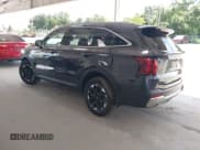 ✅ 2025 Kia Sorento S • VIN: 5XYRL4JC5SG380836 • Lot: 43198575. Listed on IAAI with 5,595 mi. Free auction sales archive from the USA and detailed vehicle history report at DreamBid. Image 3.