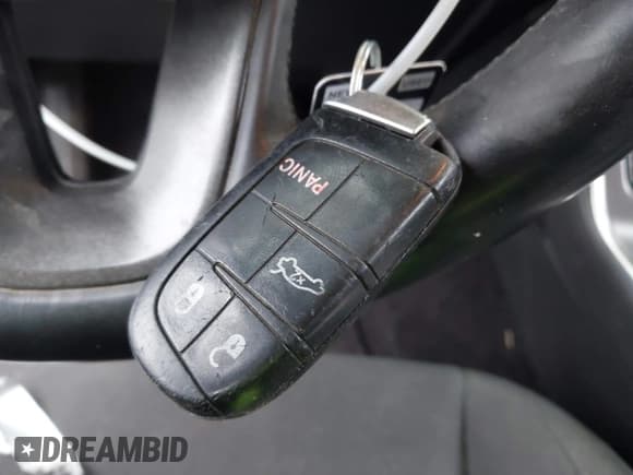 ✅ 2017 Dodge Challenger R/T Shaker • VIN: 2C3CDZBT3HH651390 • Lot: 41097999. Listed on IAAI with 128,289 mi. Free auction sales archive from the USA and detailed vehicle history report at DreamBid. Image 11.