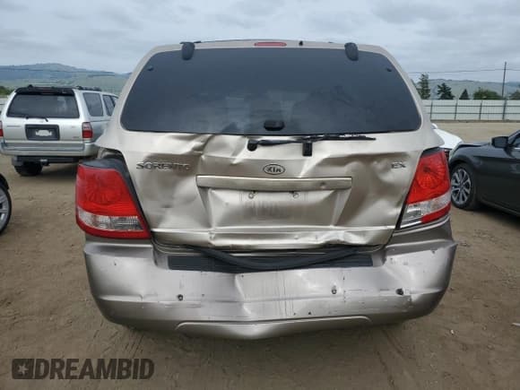 ✅ 2004 Kia Sorento LX • VIN: KNDJD733845268004 • Lot: 54597995. Wystawiony na Copart z przebiegiem 155 804 mil. Bezpłatny archiwum sprzedaży aukcyjnych z USA i szczegółowy raport historii pojazdu na DreamBid. Zdjęcie 6.