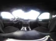 ✅ 2020 Ford Explorer XLT • VIN: 1FMSK8DH5LGB70377 • Lot: 41763798. Wystawiony na IAAI z przebiegiem 88 582 mil. Bezpłatny archiwum sprzedaży aukcyjnych z USA i szczegółowy raport historii pojazdu na DreamBid. Zdjęcie 19.