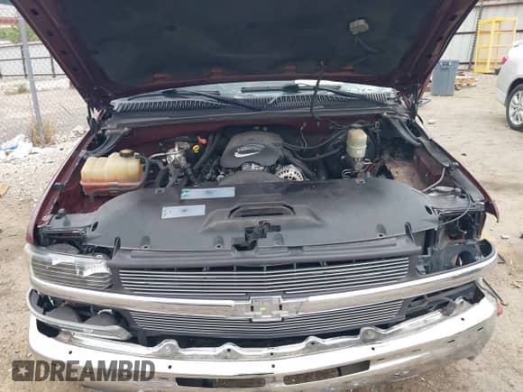 2002 Chevrolet Silverado 1500 with VIN 1GCEC14V62Z128248, listed as a IAAI auction lot 43125043 with 200,798 mi miles and . Bid and sale history available at DreamBid. Image 10.