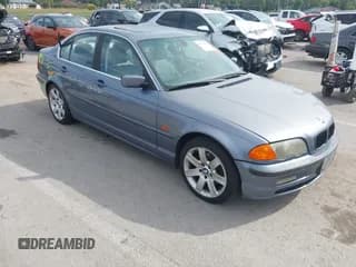 ✅ 1999 BMW 3 Series 328i • VIN: WBAAM533XXEJ40062 • Lot: 43340053. Listed on IAAI with 235,755 mi. Free auction sales archive from the USA and detailed vehicle history report at DreamBid. Image 1.