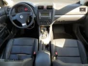 ✅ 2009 Volkswagen Jetta Wolfsburg Edition • VIN: 3VWRA71K39M076574 • Lot: 82267435. Listed on Copart with 141,187 mi. Free auction sales archive from the USA and detailed vehicle history report at DreamBid. Image 8.