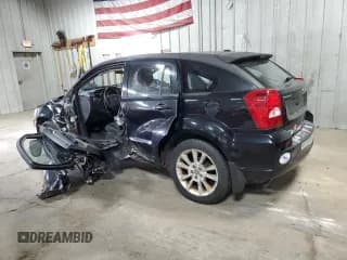 ✅ 2011 Dodge Caliber Heat • VIN: 1B3CB5HA3BD153051 • Лот: 83498154. Опубликован ранее на Copart с пробегом 239 918 миль. Бесплатный доступ к архиву аукционных продаж из США и подробный отчёт об истории автомобиля на DreamBid. Изображение 2.
