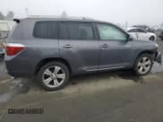 ✅ 2010 Toyota Highlander Sport • VIN: 5TDXK3EH3AS004888 • Лот: 41457205. Опубликован ранее на Copart с пробегом 157 179 миль. Бесплатный доступ к архиву аукционных продаж из США и подробный отчёт об истории автомобиля на DreamBid. Изображение 3.