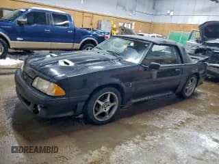 ✅ 1992 Ford Mustang GT • VIN: 1FACP45E6NF112560 • Лот: 94890985. Опубликован ранее на Copart с пробегом 68 999 миль. Бесплатный доступ к архиву аукционных продаж из США и подробный отчёт об истории автомобиля на DreamBid. Изображение 1.