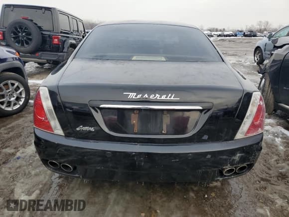 ✅ 2008 Maserati Quattroporte • VIN: ZAMFE39A280033551 • Lot: 38077894. Wystawiony na Copart z przebiegiem 90 945 mil. Bezpłatny archiwum sprzedaży aukcyjnych z USA i szczegółowy raport historii pojazdu na DreamBid. Zdjęcie 6.