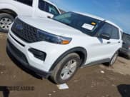 ✅ 2024 Ford Explorer • VIN: 1FMSK7BH4RGA25692 • Lot: 41668390. Wystawiony na IAAI z przebiegiem 13 706 mil. Bezpłatny archiwum sprzedaży aukcyjnych z USA i szczegółowy raport historii pojazdu na DreamBid. Zdjęcie 17.