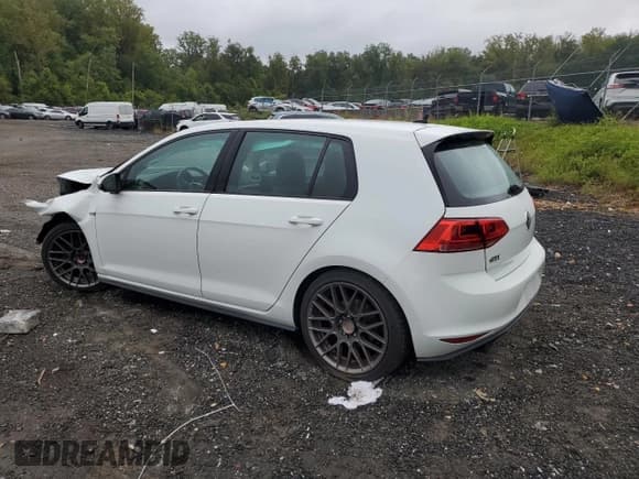 ✅ 2017 Volkswagen Golf GTI S • VIN: 3VW4T7AU7HM055165 • Lot: 71966165. Listed on Copart with Not provided. Free auction sales archive from the USA and detailed vehicle history report at DreamBid. Image 2.