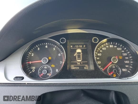 ✅ 2013 Volkswagen CC R-Line • VIN: WVWBP7AN8DE503582 • Lot: 92840265. Listed on Copart with 180,721 mi. Free auction sales archive from the USA and detailed vehicle history report at DreamBid. Image 9.