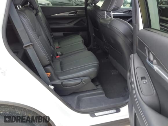 ✅ 2022 Infiniti QX60 Luxe • VIN: 5N1DL1FR4NC330262 • Lot: 42050073. Listed on IAAI with 36,731 mi. Free auction sales archive from the USA and detailed vehicle history report at DreamBid. Image 8.