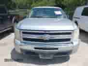 2010 Chevrolet Silverado 1500 LT z VIN 3GCRCSEAXAG186638, wystawiony jako IAAI lot #42680769 z przebiegiem 240 568 mil mil oraz . Historia ofert i sprzedaży dostępna na DreamBid. Obrazek 12.