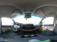 ✅ 2007 Chevrolet Silverado 1500 1LT • VIN: 2GCEC13J371676450 • Lot: 43393972. Wystawiony na IAAI z przebiegiem 313 790 mil. Bezpłatny archiwum sprzedaży aukcyjnych z USA i szczegółowy raport historii pojazdu na DreamBid. Zdjęcie 18.