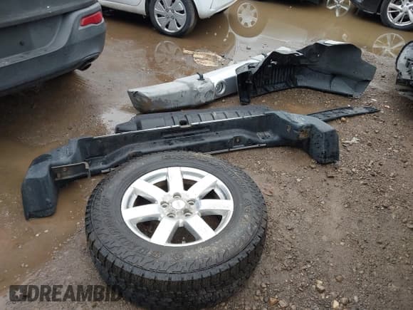 ✅ 2013 Jeep Wrangler Unlimited Sahara • VIN: 1C4BJWEG7DL627832 • Lot: 43612414. Wystawiony na IAAI z przebiegiem 181 773 mil. Bezpłatny archiwum sprzedaży aukcyjnych z USA i szczegółowy raport historii pojazdu na DreamBid. Zdjęcie 12.