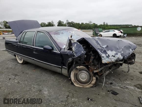 ✅ 1994 Cadillac Fleetwood • VIN: 1G6DW52P8RR724215 • Лот: 57547715. Опубликован ранее на Copart с пробегом Не указан. Бесплатный доступ к архиву аукционных продаж из США и подробный отчёт об истории автомобиля на DreamBid. Изображение 4.