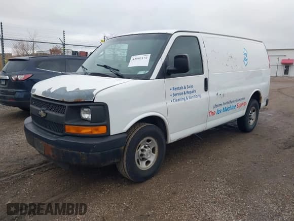 ✅ 2008 Chevrolet Express Cargo • VIN: 1GCGG25C581221558 • Lot: 43805172. Listed on IAAI with 267,673 mi. Free auction sales archive from the USA and detailed vehicle history report at DreamBid. Image 2.