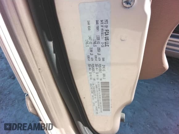 ✅ 2016 Chrysler Town & Country Touring • VIN: 2C4RC1BG5GR191557 • Lot: 90914865. Wystawiony na Copart z przebiegiem 115 258 mil. Bezpłatny archiwum sprzedaży aukcyjnych z USA i szczegółowy raport historii pojazdu na DreamBid. Zdjęcie 14.