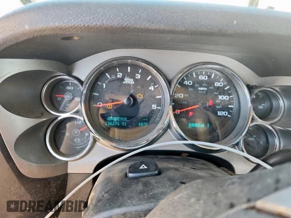 ✅ 2009 Chevrolet Silverado 2500HD LT • VIN: 1GCHC53619F158056 • Lot: 91138725. Wystawiony na Copart z przebiegiem 136 276 mil. Bezpłatny archiwum sprzedaży aukcyjnych z USA i szczegółowy raport historii pojazdu na DreamBid. Zdjęcie 9.