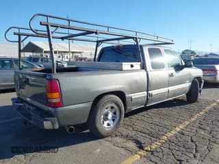 ✅ 2002 Chevrolet Silverado 1500 LS • VIN: 2GCEC19T221179732 • Lot: 43563008. Wystawiony na IAAI z przebiegiem 163 536 mil. Bezpłatny archiwum sprzedaży aukcyjnych z USA i szczegółowy raport historii pojazdu na DreamBid. Zdjęcie 4.
