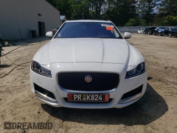 ✅ 2016 Jaguar XF 35t Premium • VIN: SAJBD4BV6GCY06805 • Lot: 69242085. Listed on Copart with 88,331 mi. Free auction sales archive from the USA and detailed vehicle history report at DreamBid. Image 5.