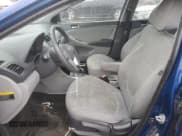 ✅ 2017 Hyundai Accent SE • VIN: KMHCT4AE2HU251818 • Lot: 82433865. Wystawiony na Copart z przebiegiem 150 482 mil. Bezpłatny archiwum sprzedaży aukcyjnych z USA i szczegółowy raport historii pojazdu na DreamBid. Zdjęcie 7.