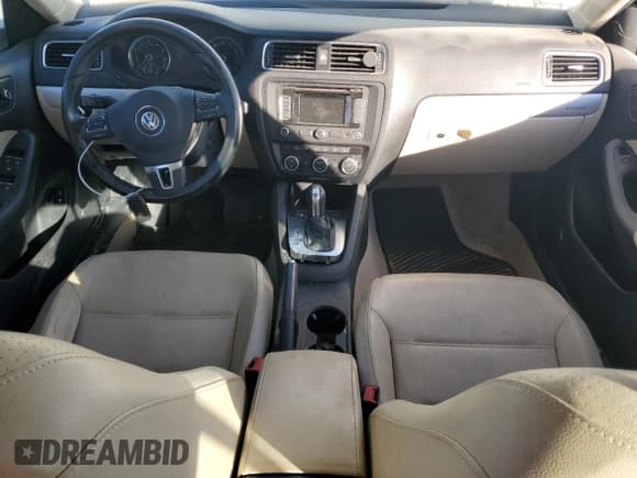 ✅ 2014 Volkswagen Jetta Hybrid • VIN: 3VW637AJXEM278973 • Lot: 91778595. Listed on Copart with 102,606 mi. Free auction sales archive from the USA and detailed vehicle history report at DreamBid. Image 8.