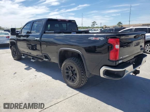 ✅ 2021 Chevrolet Silverado 2500HD LTZ • VIN: 1GC4YPEY9MF295815 • Lot: 46614955. Listed on Copart with 51,586 mi. Free auction sales archive from the USA and detailed vehicle history report at DreamBid. Image 2.