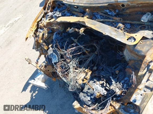 ✅ 2016 Nissan Pathfinder SV • VIN: 5N1AR2MMXGC661803 • Lot: 42248988. Wystawiony na IAAI z przebiegiem 50 256 mil. Bezpłatny archiwum sprzedaży aukcyjnych z USA i szczegółowy raport historii pojazdu na DreamBid. Zdjęcie 10.