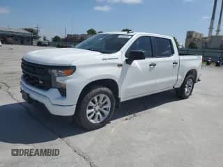 2022 Chevrolet Silverado 1500 Custom z VIN 3GCPDBEK0NG525703, wystawiony jako Copart lot #63066565 z przebiegiem 105 626 mil mil oraz Szkoda całkowita • Salvage title. Historia ofert i sprzedaży dostępna na DreamBid. Obrazek 1.
