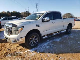 ✅ 2017 Nissan Titan SV • VIN: 1N6BA1F43HN558166 • Lot: 82763294. Wystawiony na Copart z przebiegiem Nie podano. Bezpłatny archiwum sprzedaży aukcyjnych z USA i szczegółowy raport historii pojazdu na DreamBid. Zdjęcie 1.
