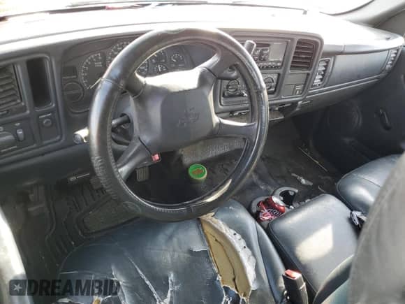 2002 Chevrolet Silverado 1500 z VIN 1GCEC19VX2E162662, wystawiony jako Copart lot #43749265 z przebiegiem 191 926 mil mil oraz Szkoda całkowita • Salvage title. Historia ofert i sprzedaży dostępna na DreamBid. Obrazek 8.