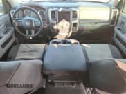 ✅ 2018 Ram 1500 Big Horn • VIN: 1C6RR7TM8JS273205 • Lot: 93707065. Wystawiony na Copart z przebiegiem 149 029 mil. Bezpłatny archiwum sprzedaży aukcyjnych z USA i szczegółowy raport historii pojazdu na DreamBid. Zdjęcie 8.