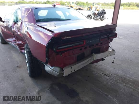 2020 Dodge Challenger SXT с VIN 2C3CDZAG7LH146580, выставлен на аукционе IAAI как лот 43501344 с пробегом 36 790 миль миль и . История ставок и продаж доступна на DreamBid. Изображение 18.