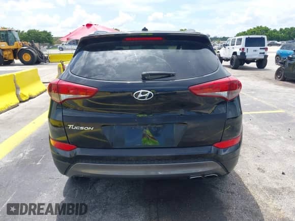 2016 Hyundai Tucson Limited z VIN KM8J33A23GU021906, wystawiony jako IAAI lot #42882911 z przebiegiem 134 985 mil mil oraz . Historia ofert i sprzedaży dostępna na DreamBid. Obrazek 16.