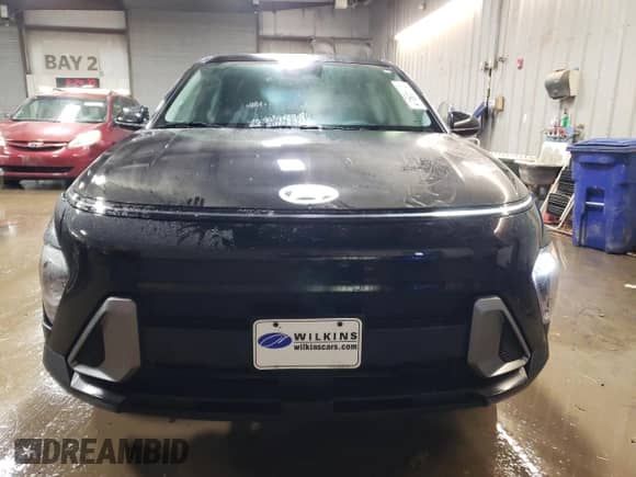 2024 Hyundai Kona SE with VIN KM8HACAB3RU061068, listed as a Copart auction lot 41608975 with 7,412 mi miles and Salvage title. Bid and sale history available at DreamBid. Image 5.