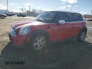 ✅ 2013 MINI Hardtop • VIN: WMWSU3C5XDT544707 • Лот: 91818925. Опубликован ранее на Copart с пробегом 169 563 миль. Бесплатный доступ к архиву аукционных продаж из США и подробный отчёт об истории автомобиля на DreamBid. Изображение 1.