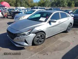 ✅ 2022 Hyundai Elantra SEL • VIN: 5NPLS4AG5NH056665 • Лот: 43395989. Размещён на IAAI с пробегом 62 699 миль миль. Получите бесплатный доступ к архиву аукционных продаж из США и посмотрите подробный отчёт об истории автомобиля на DreamBid. Изображение 2.