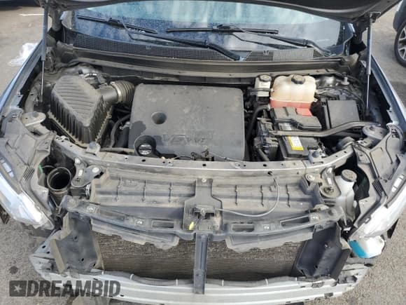 ✅ 2020 Chevrolet Traverse LT • VIN: 1GNERHKW9LJ157768 • Lot: 86257315. Listed on Copart with 75,776 mi. Free auction sales archive from the USA and detailed vehicle history report at DreamBid. Image 12.