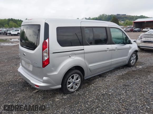 ✅ 2014 Ford Transit Connect XLT • VIN: NM0GE9F77E1159394 • Lot: 42103501. Listed on IAAI with 67,072 mi. Free auction sales archive from the USA and detailed vehicle history report at DreamBid. Image 4.