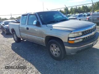 ✅ 1999 Chevrolet Silverado 1500 LS • VIN: 2GCEK19T9X1102303 • Lot: 43501465. Listed on IAAI with 267,001 mi. Free auction sales archive from the USA and detailed vehicle history report at DreamBid. Image 1.
