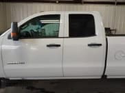 ✅ 2017 Chevrolet Silverado 2500HD Work Truck • VIN: 1GC2KUEGXHZ251227 • Lot: 42331950. Wystawiony na IAAI z przebiegiem 160 592 mil. Bezpłatny archiwum sprzedaży aukcyjnych z USA i szczegółowy raport historii pojazdu na DreamBid. Zdjęcie 15.