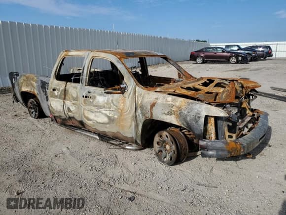 ✅ 2013 Chevrolet Silverado 1500 LS • VIN: 3GCPKREA1DG200627 • Lot: 68534714. Listed on Copart with Not provided. Free auction sales archive from the USA and detailed vehicle history report at DreamBid. Image 4.