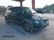 ✅ 2014 FIAT 500L Trekking • VIN: ZFBCFADH7EZ019250 • Lot: 43789818. Wystawiony na IAAI z przebiegiem 111 205 mil. Bezpłatny archiwum sprzedaży aukcyjnych z USA i szczegółowy raport historii pojazdu na DreamBid. Zdjęcie 1.