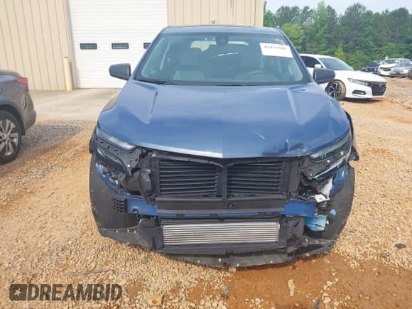 ✅ 2024 Chevrolet Equinox LS • VIN: 3GNAXHEG0RL184383 • Lot: 42473941. Listed on IAAI with 32,703 mi. Free auction sales archive from the USA and detailed vehicle history report at DreamBid. Image 12.