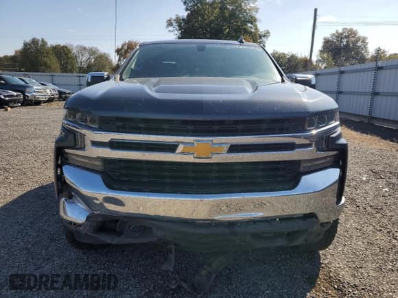✅ 2021 Chevrolet Silverado 1500 LT • VIN: 1GCUYDET8MZ418277 • Lot: 77741544. Wystawiony na Copart z przebiegiem 69 798 mil. Bezpłatny archiwum sprzedaży aukcyjnych z USA i szczegółowy raport historii pojazdu na DreamBid. Zdjęcie 5.