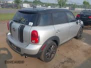 ✅ 2012 MINI Countryman • VIN: WMWZB3C5XCWM30143 • Lot: 42404893. Listed on IAAI with 143,836 mi. Free auction sales archive from the USA and detailed vehicle history report at DreamBid. Image 4.