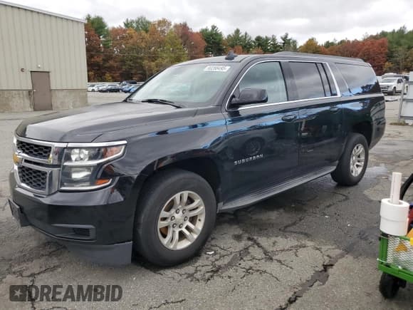 ✅ 2016 Chevrolet Suburban LT • VIN: 1GNSKHKC0GR204786 • Lot: 90288495. Wystawiony na Copart z przebiegiem 163 368 mil. Bezpłatny archiwum sprzedaży aukcyjnych z USA i szczegółowy raport historii pojazdu na DreamBid. Zdjęcie 1.